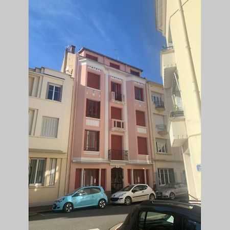 Vichy Cocoon Appartements Kültér fotó